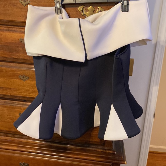 Tally Taylor - Picture 3 of 3